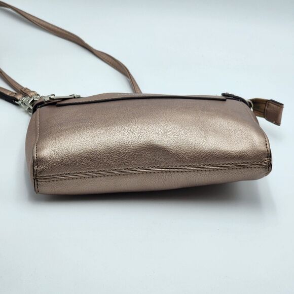 Liz Claiborne Elly Rose Gold Metallic Convertible Wristlet Crossbody Bag - Picture 5 of 9